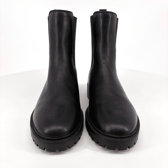 BANANA REPUBLIC | Lugg Sole Leather Chelsea Boots in Black | Sz 8.5 - Picture 5 of 14